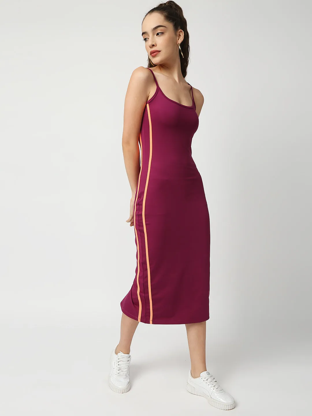 Disrupt Women Wine Strappy Midi Dress With Contrast Side Piping