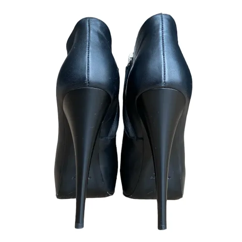 GIUSEPPE ZANOTTI Black Leather Pointed Toe Platform Ankle Boots, Size 37