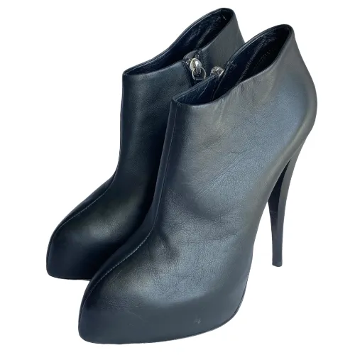 GIUSEPPE ZANOTTI Black Leather Pointed Toe Platform Ankle Boots, Size 37