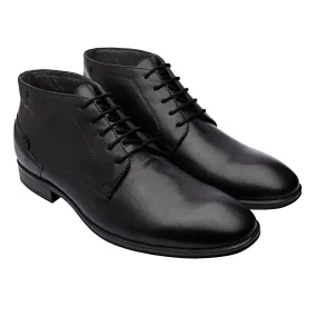Marcos Plain Toe Chukka Boots