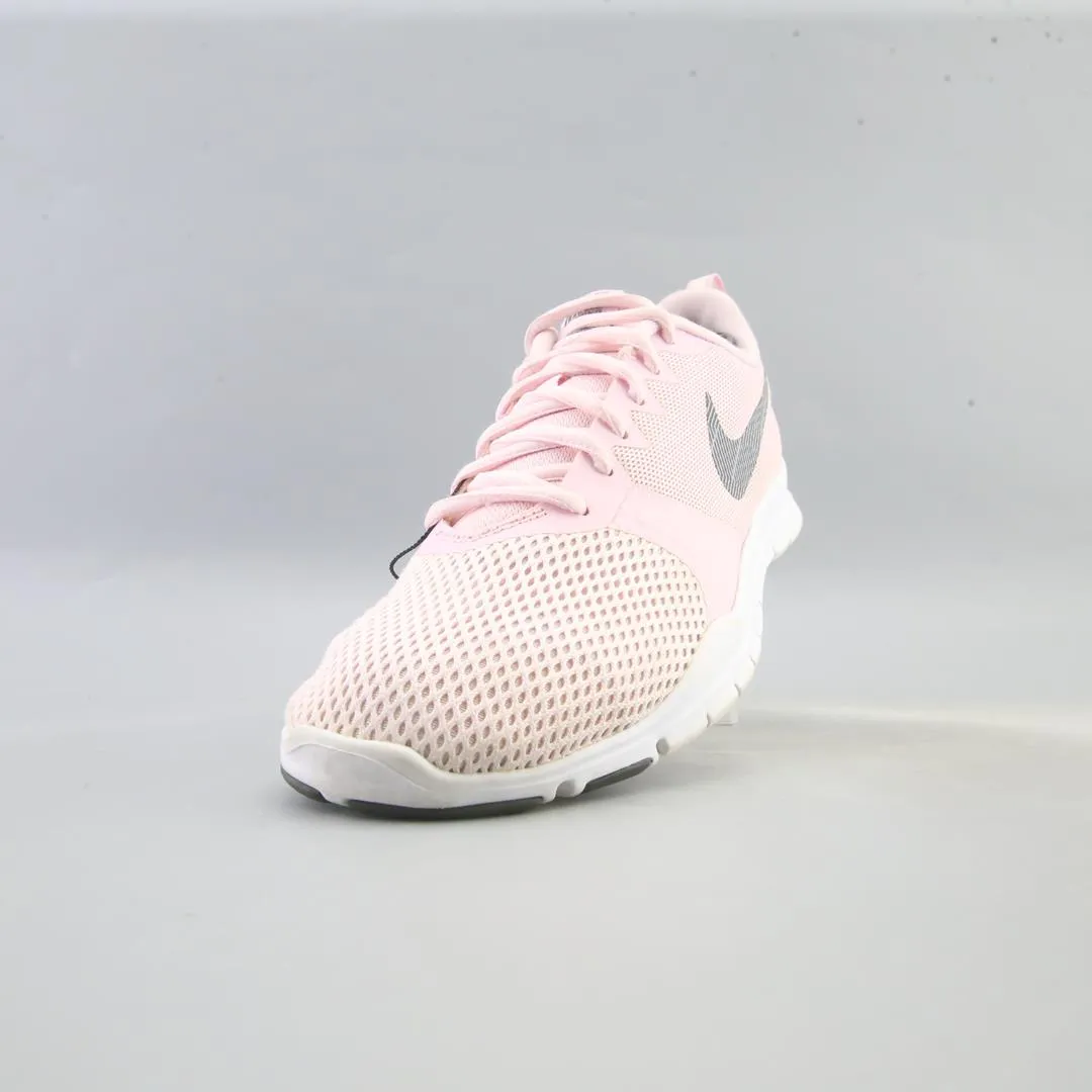 NIKE  FLEX ESSENTIAL TR