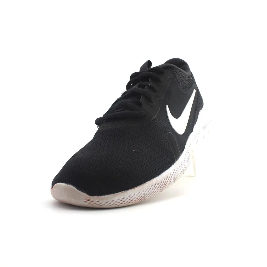 NIKE  FLEX EXPERIENCE