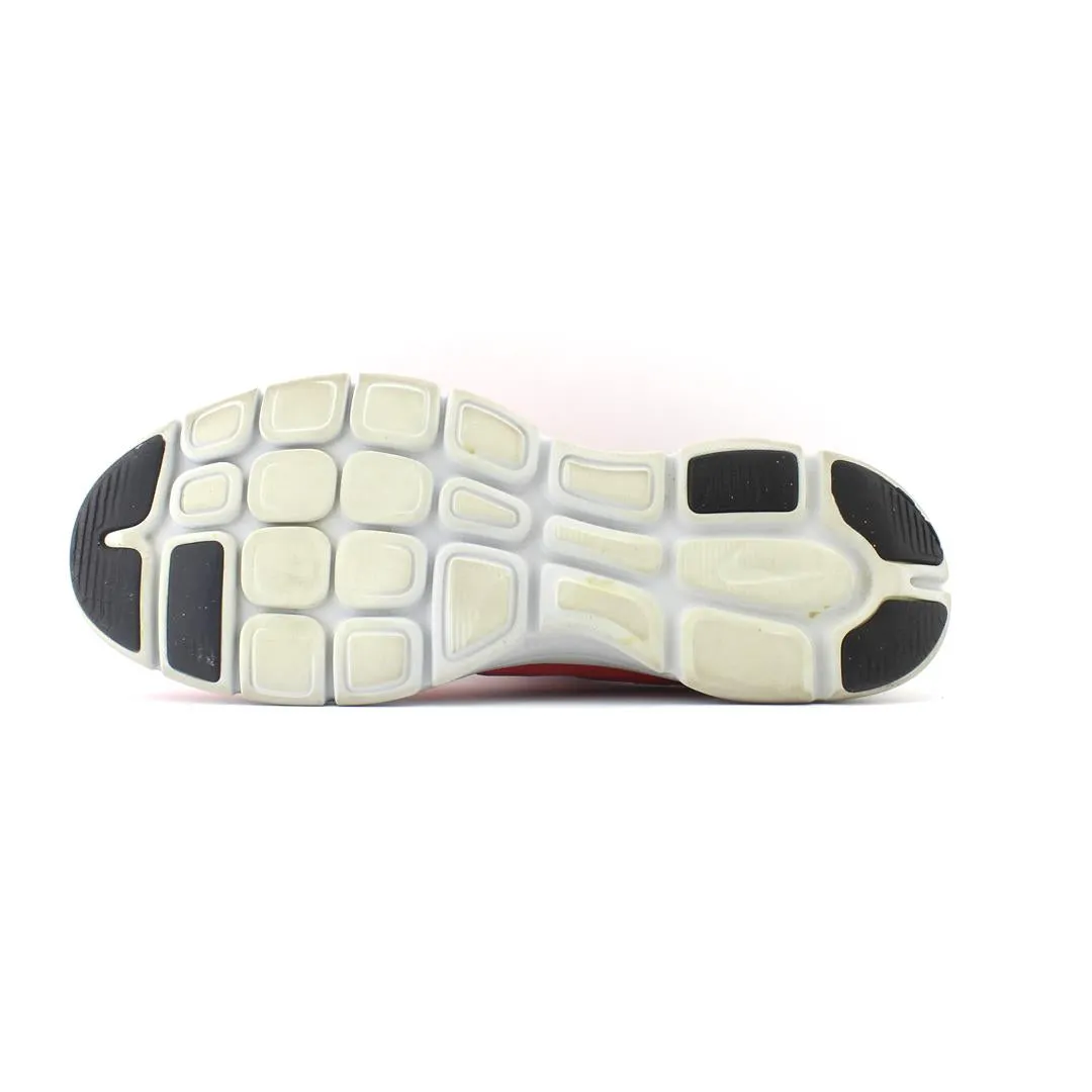 NIKE FLEX EXPERIENXE RN2