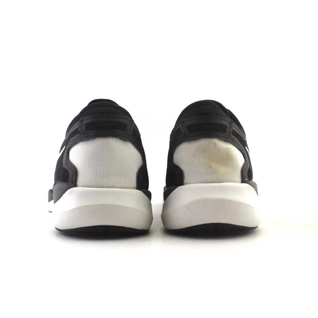 NIKE  FLEX SUPREME TR 4