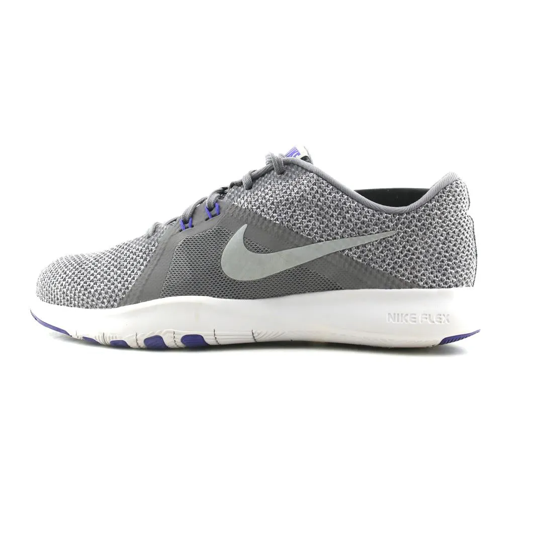 NIKE FLEX TRAINER 8