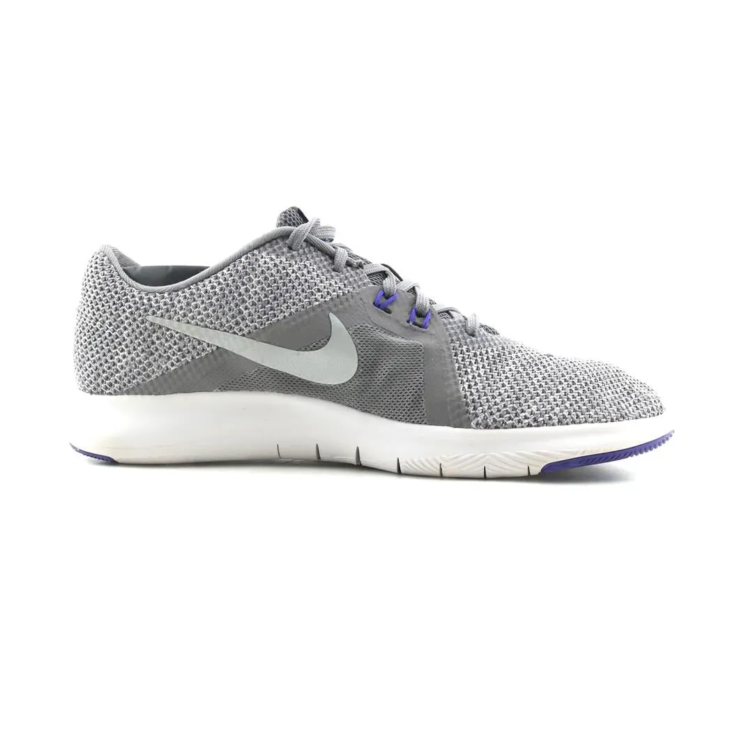 NIKE FLEX TRAINER 8
