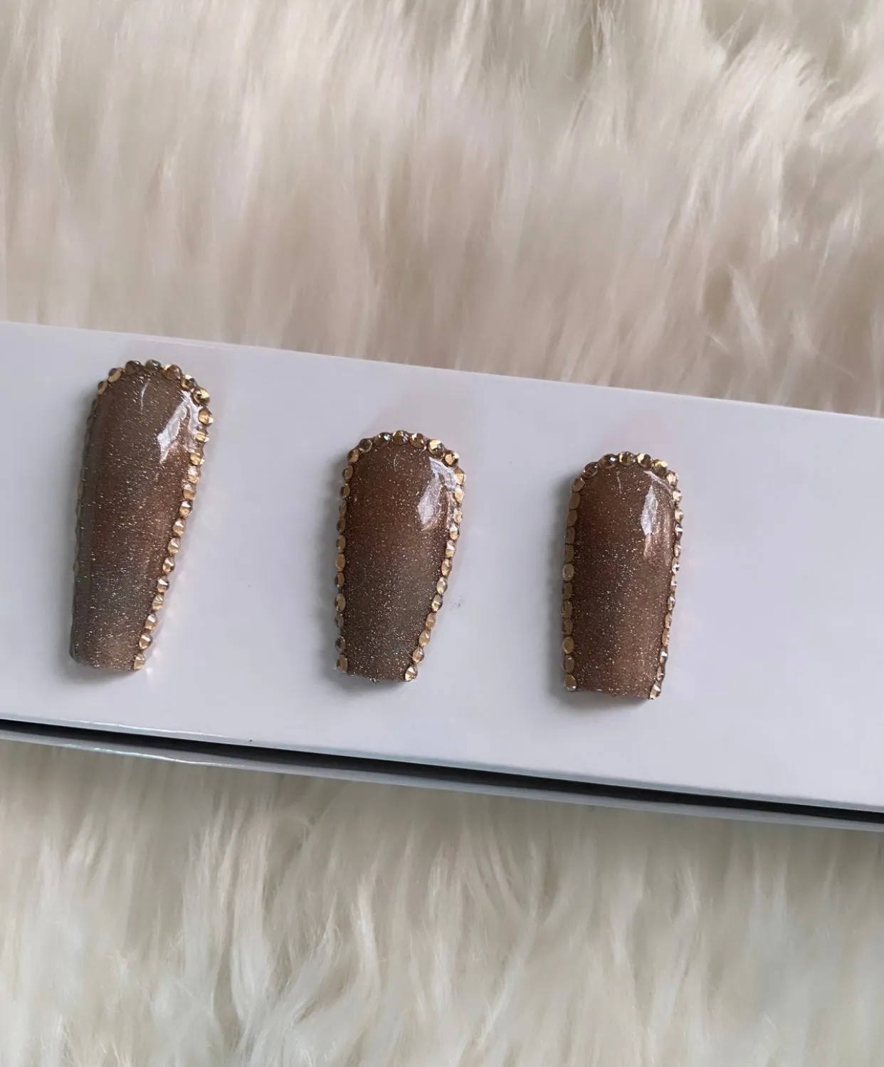 The Wealthy Auntie | Reflective Glitter | 24 NAILS PRESS-ON SET