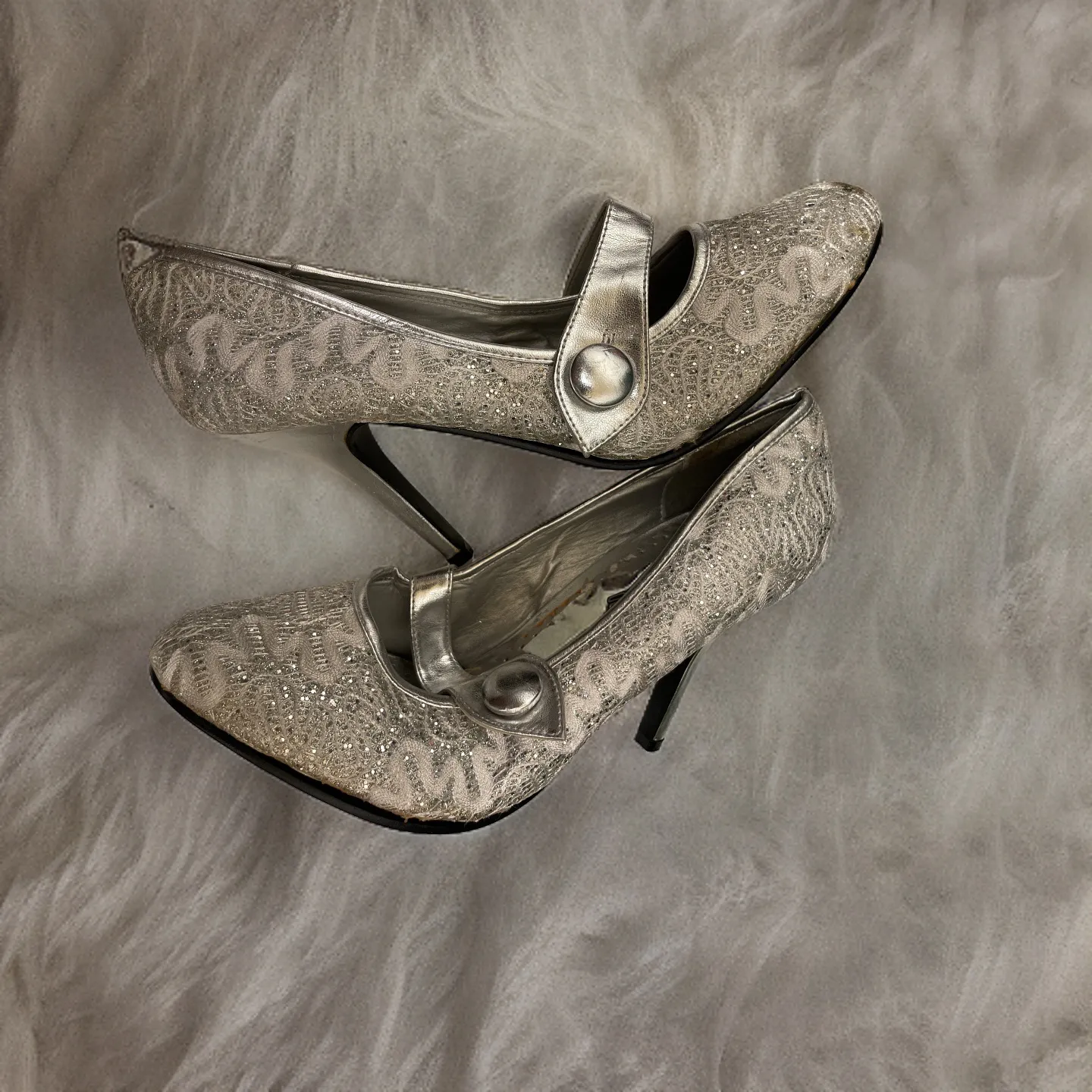 Vintage luxury women grey heel shoe size 39